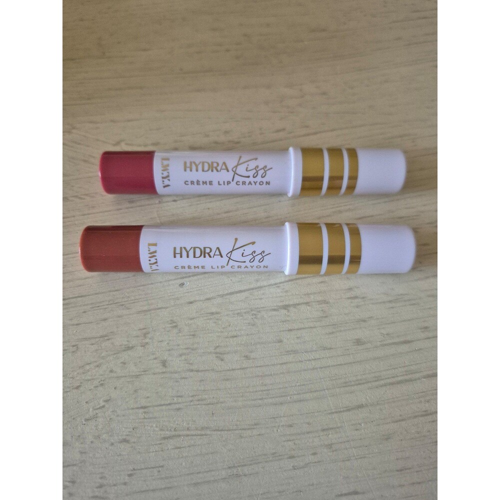 L.W.Y.A. HydraKiss Creme Lip Crayon All Natural Cosmetics Lipstick Crayon 2 pc